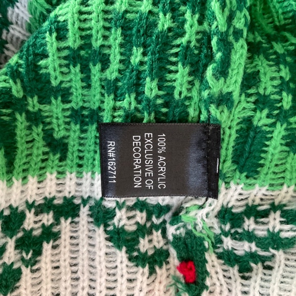 Blizzard Bay Men’s XL Pug Dog with Candy Cane & Jester's Hat Christmas Sweater - Picture 16 of 16